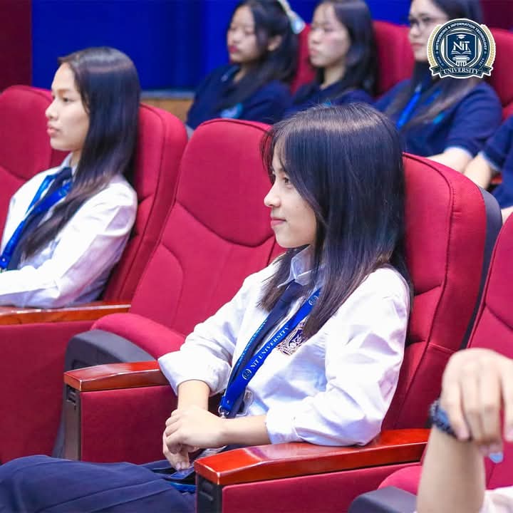 ကျောင်းသား/ ကျောင်းသူများ 𝗙𝗮𝗰𝘁𝗼𝗿𝘆 𝗩𝗶𝘀𝗶𝘁 သို့သွားရောက်လေ့လာကြသောပုံရိပ်များ