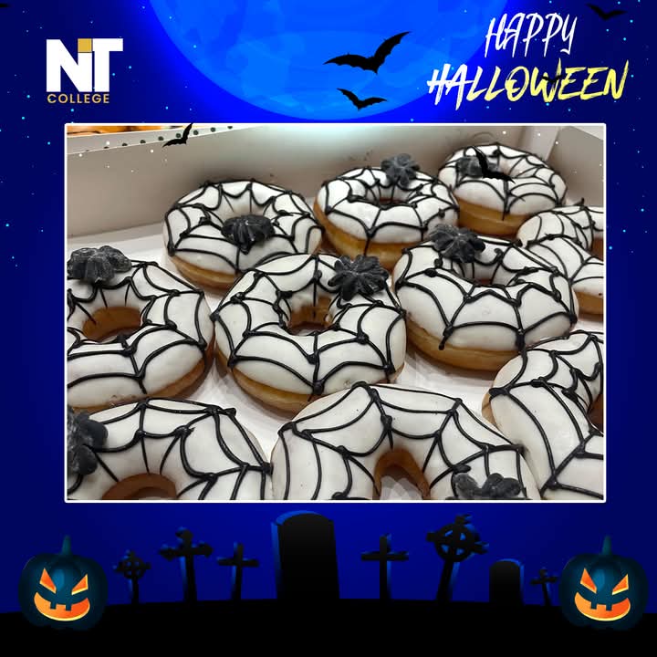 🎃“𝐇𝐚𝐩𝐩𝐲 𝐇𝐚𝐥𝐥𝐨𝐰𝐞𝐞𝐧”🎃